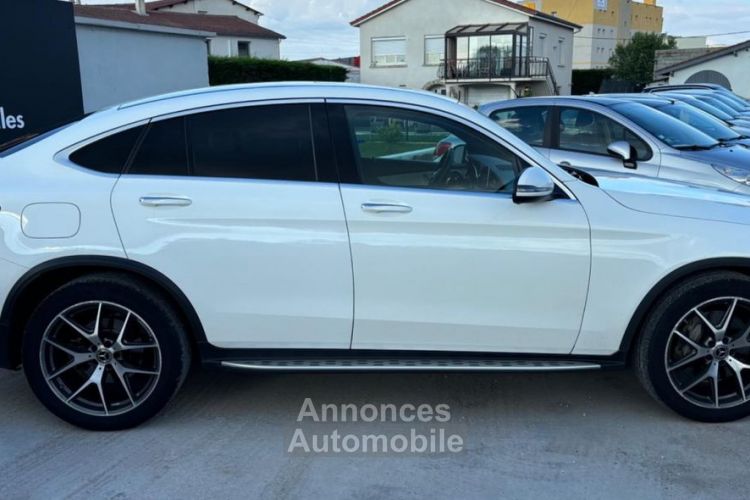 Mercedes GLC Classe Mercedes COUPÉ 2.0 300D 245 ch AMG LINE 4MATIC 9G-TRONIC ORIGINE FRANCE + TOIT OUVRANT - <small></small> 49.989 € <small>TTC</small> - #8