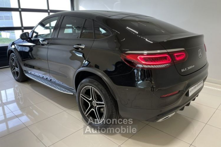 Mercedes GLC Coupé 300 de 194+122ch AMG Line 4Matic 9G-Tronic - <small></small> 56.890 € <small>TTC</small> - #5