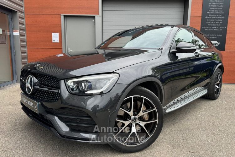 Mercedes GLC Coupé 300 de AMG Line 4Matic 194 h + 122 ch 05/2021 - <small></small> 49.990 € <small>TTC</small> - #1