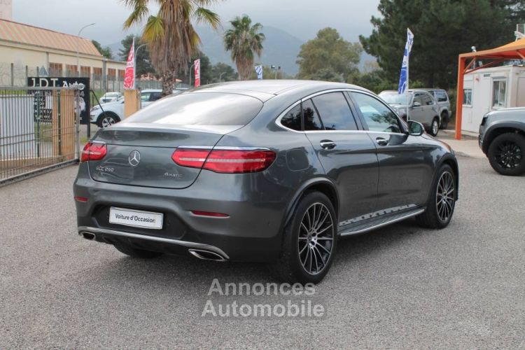 Mercedes GLC Coupé COUPE 250 4MATIC BVA 9G-TRONIC 211CV PACK SPORT/FASCINATION FULL OPTIONS 2017 ETAT NEUF GTIE 12 - <small></small> 38.990 € <small>TTC</small> - #97