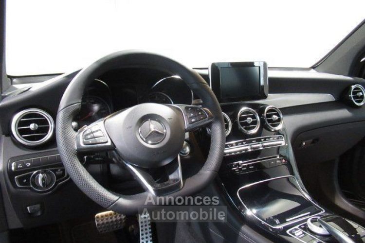 Mercedes GLC Coupé Mercedes GLC Coupé 250d 204Ch 4M AMG Attelage Caméra 360 / 15 - <small></small> 41.900 € <small></small> - #4