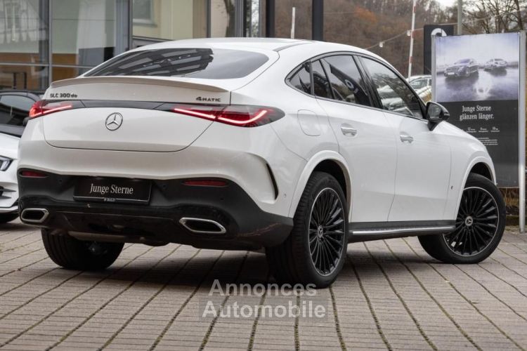 Mercedes GLC Coupé Mercedes GLC Coupé 300de 197Ch 4M AMG/Digital/Pano/Attelage/Burmester / 61 - <small></small> 79.840 € <small></small> - #2