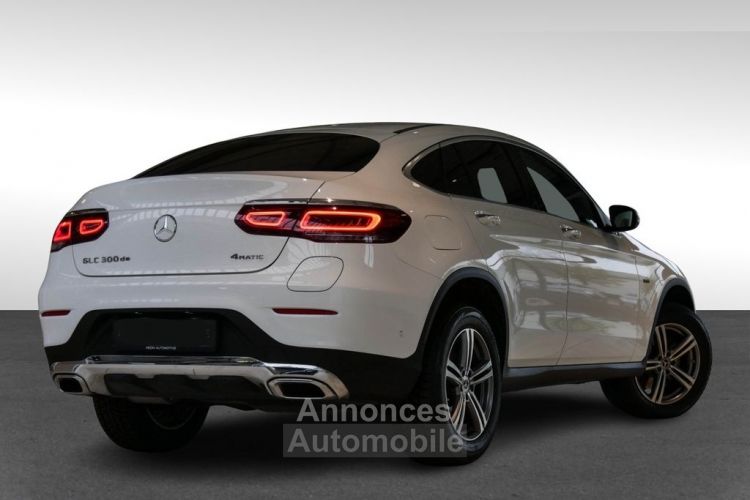 Mercedes GLC Coupé Mercedes GLC Coupé 300de Hybride 194Ch 4M Business LED Alarme Caméra / 17 - <small></small> 42.780 € <small></small> - #2