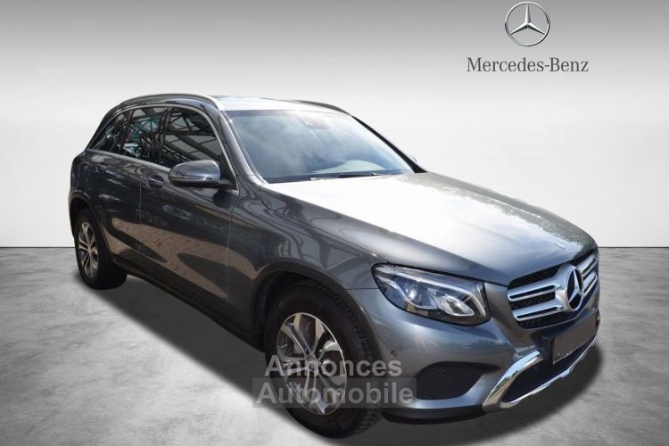 Mercedes GLC Mercedes GLC 250d 204Ch Exclusive 4Matic LED-HP / 41 - <small></small> 28.777 € <small>TTC</small> - #24