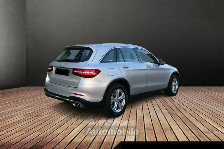 Mercedes GLC Mercedes GLC 250d 4M 204 Ch 9G-T AMG Line Caméra LED / 29 - <small></small> 29.980 € <small>TTC</small> - #3