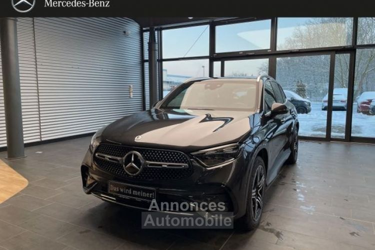 Mercedes GLC Mercedes GLC 300e 204Ch 4M AMG Line+360°+PANO+Airmat+Attelage / 27 - <small></small> 66.660 € <small></small> - #1