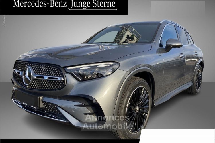 Mercedes GLC Mercedes GLC 300e 204Ch 4M AMG Line Attelage Airmatic Pano 360° Burmester / 38 - <small></small> 70.850 € <small></small> - #1