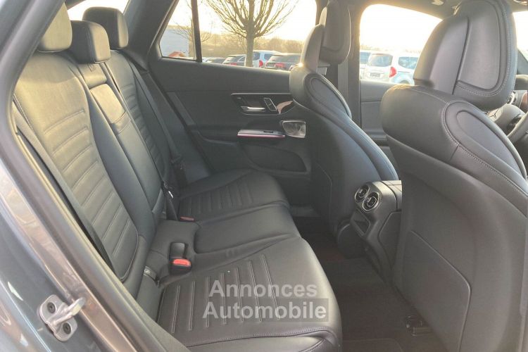 Mercedes GLC Mercedes GLC 300e 204Ch 4M AMG Line Attelage Airmatic Pano 360° Burmester / 38 - <small></small> 70.850 € <small></small> - #9