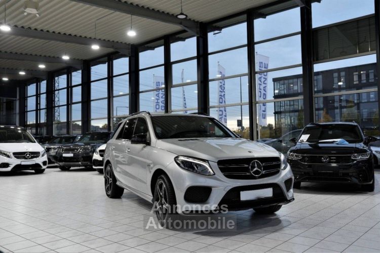 Mercedes GLE 43 AMG 4M*AIRMATIC*NIGHT*COMAND*H/K*DAB*1.HD - <small></small> 44.980 € <small>TTC</small> - #3