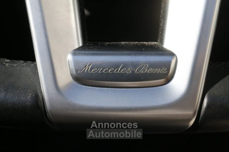 Mercedes SL (231) 350 3.5 i V6 306 7G-TRONIC (Sièges chauffants, massant, électriques, à mémoire, ventilés...) - <small></small> 38.990 € <small>TTC</small> - #27