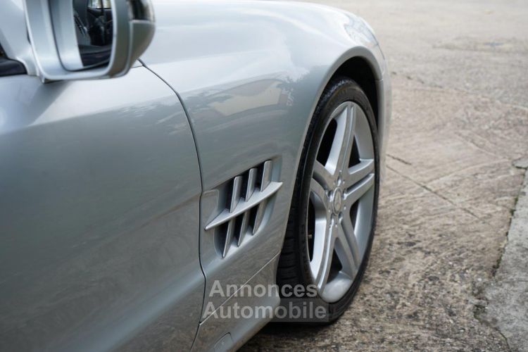 Mercedes SL Mercedes SL 350 V6 3.5l 315CH - Excellent Etat - Garantie 12 Mois - Suivi Complet - Sièges Chauffants - Volant Sport 3 Branches - Radars De Recul - Bl - <small></small> 35.890 € <small>TTC</small> - #27