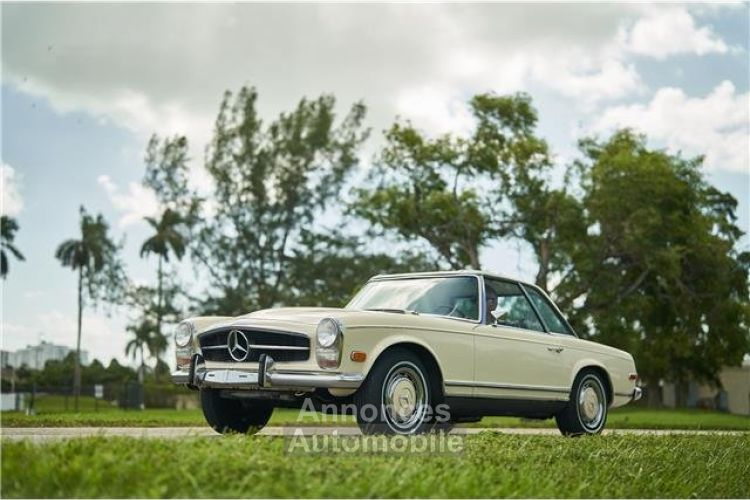 Mercedes SL SL-Class  - <small></small> 98.000 € <small>TTC</small> - #23