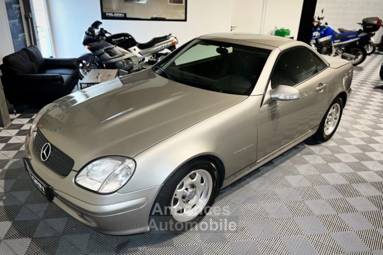 Mercedes SLK 200K Ph.2 - 1ère main / Entretien exclusif - Etat Concours - Couleur Designo - <small></small> 10.990 € <small>TTC</small> - #11