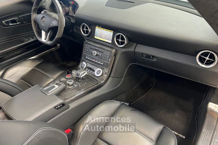 Mercedes SLS AMG roadster v8 571 6.3 speedshift dct 7 bang olufsen fr - <small></small> 239.900 € <small>TTC</small> - #27