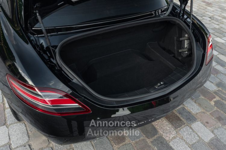 Mercedes SLS AMG *Obsidian Black* - <small></small> 239.900 € <small>TTC</small> - #31
