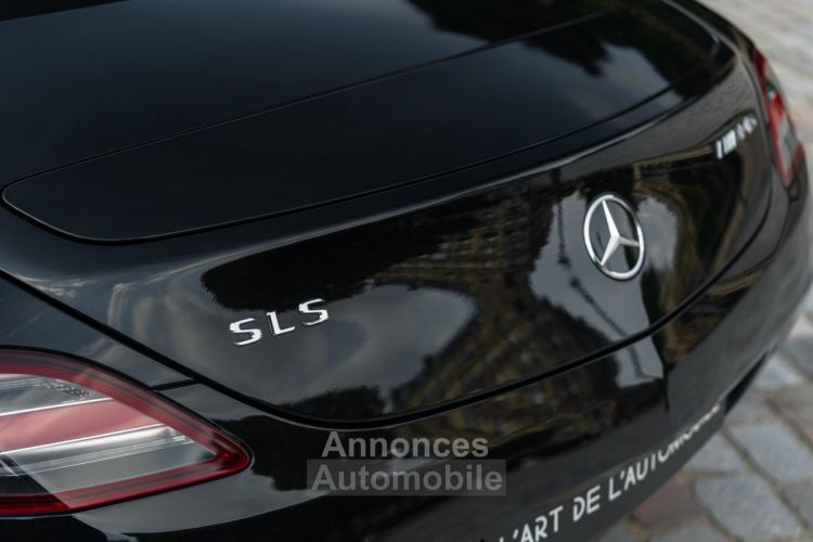 Mercedes SLS AMG *Obsidian Black* - <small></small> 239.900 € <small>TTC</small> - #44