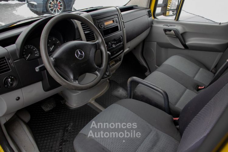 Mercedes Sprinter 516 CDi Aut. Glasresteel - 1 EIGENAAR - LICHTE VRACHT - GLASTRANSPORT - 3 PLAATSEN - BTW AFTREKBAAR - <small></small> 13.999 € <small>TTC</small> - #3