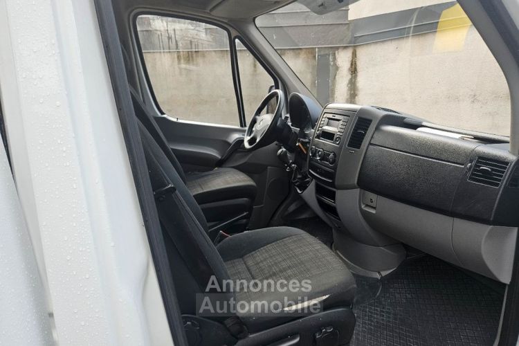 Mercedes Sprinter benne 514 cdi 143 double cabine + coffre rj prop 06-2017 garantie 6 mois - <small></small> 15.990 € <small>TTC</small> - #4