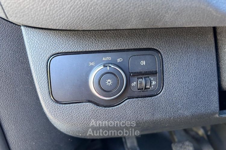 Mercedes Sprinter CHASSIS CABINE 514 3T5 CDI 143CH 43 BLANC ARCTIQUE - <small></small> 26.440 € <small>TTC</small> - #16