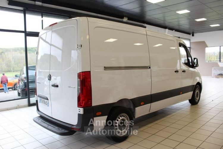 Mercedes Sprinter FOURGON FGN 311 CDI 39 3.5T - <small></small> 21.800 € <small>TTC</small> - #2