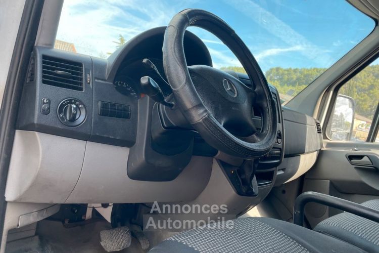 Mercedes Sprinter Mercedes 215 cdi boite automatique 2.2 D 150 cv garantie - <small></small> 9.990 € <small>TTC</small> - #4