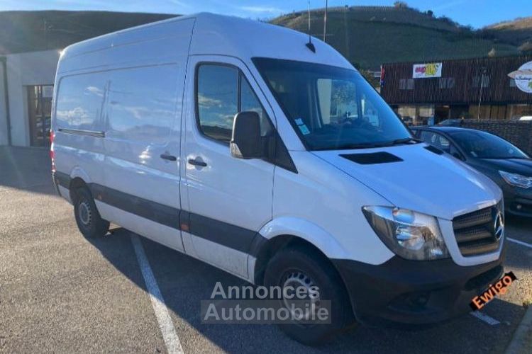 Mercedes Sprinter Mercedes VU FOURGON 2.2 130CH 213 - <small></small> 15.990 € <small>TTC</small> - #2