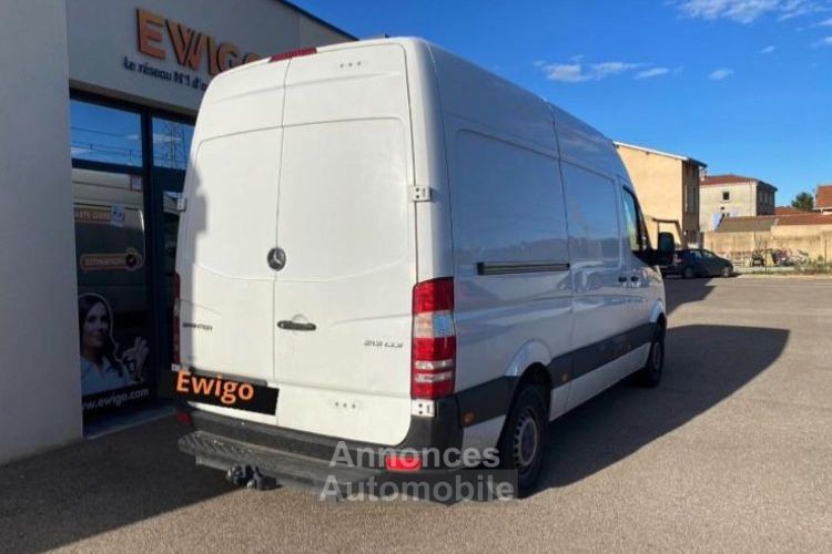 Mercedes Sprinter Mercedes VU FOURGON 2.2 130CH 213 - <small></small> 15.990 € <small>TTC</small> - #6