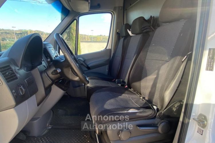 Mercedes Sprinter Mercedes VU FOURGON 2.2 130CH 213 - <small></small> 15.990 € <small>TTC</small> - #8