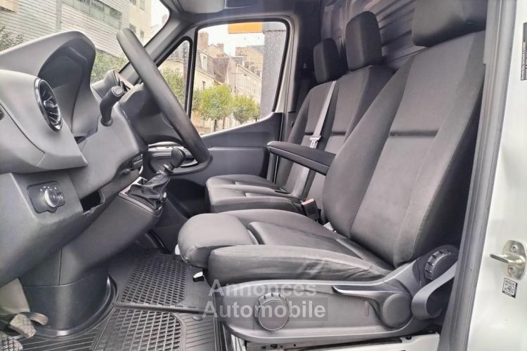 Mercedes Sprinter Mercedes VU FOURGON 2.2 211 CDI L2 H2 TVA Récupérable (HT 20790 euros) - <small></small> 24.950 € <small>TTC</small> - #9