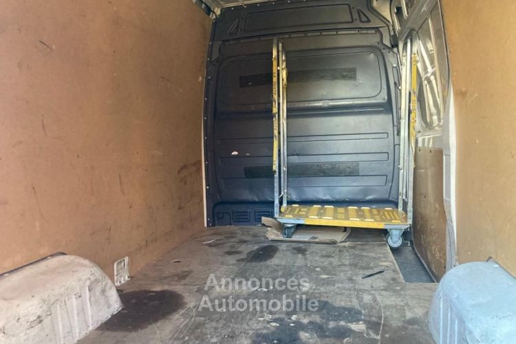 Mercedes Sprinter Mercedes VU FOURGON 2.2 214 CDI 145 32 3T0 - <small></small> 17.990 € <small>TTC</small> - #15