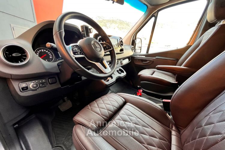 Mercedes Sprinter Tourer 319 CDI Long - 6 Places Type Premiere Classe - Executive - <small></small> 129.900 € <small></small> - #18