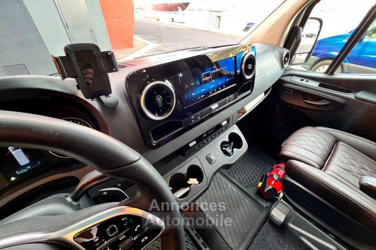 Mercedes Sprinter Tourer 319 CDI Long - 6 Places Type Premiere Classe - Executive - <small></small> 129.900 € <small></small> - #20