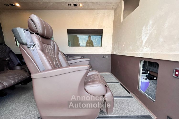 Mercedes Sprinter Tourer 319 CDI Long - 6 Places Type Premiere Classe - Executive - <small></small> 129.900 € <small></small> - #21