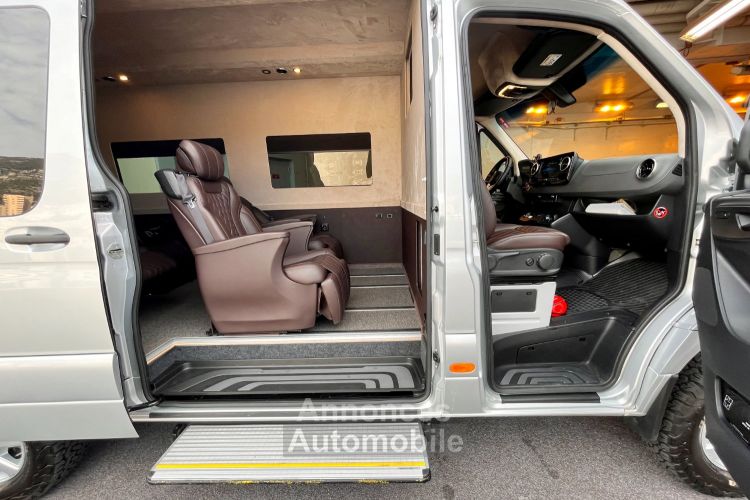 Mercedes Sprinter Tourer 319 CDI Long - 6 Places Type Premiere Classe - Executive - <small></small> 129.900 € <small></small> - #25