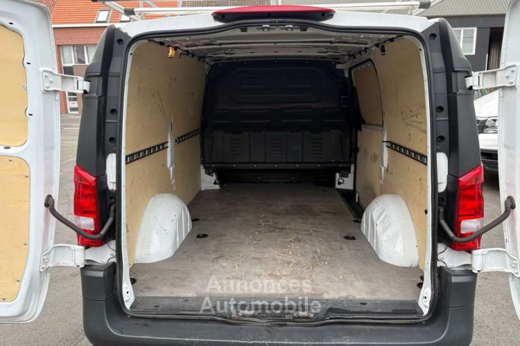 Mercedes Vito 114CDI 3 Zit-Uitbekleed-Airco - <small></small> 23.900 € <small>TTC</small> - #9