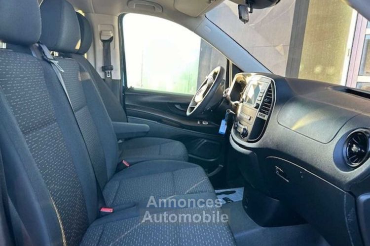 Mercedes Vito 114d Aut Tourer of Dubbel Cabine - GPS - Cam - 17' - <small></small> 38.900 € <small>TTC</small> - #12