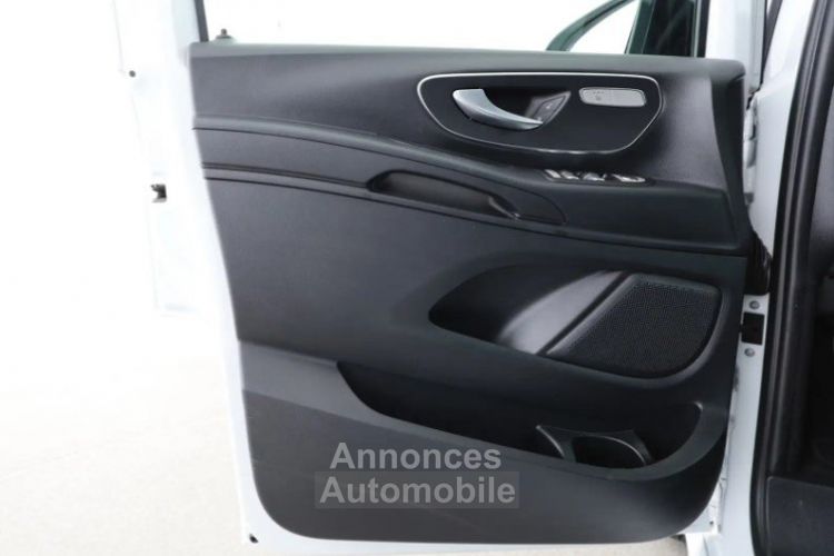 Mercedes Vito 119 CDI Combi Tourer Long / CAMERA – NAV - ATTELAGE - 1ère main – TVA récup – Garantie 12 mois - <small></small> 53.900 € <small>TTC</small> - #12