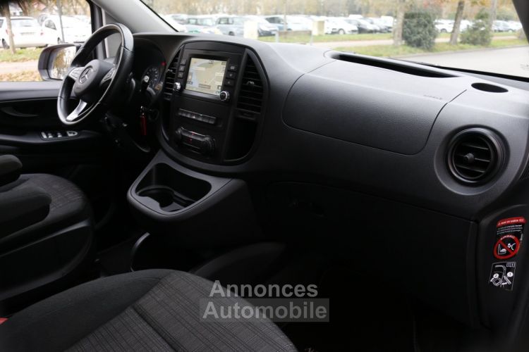 Mercedes Vito 119 CDI Mixto Compact Select 4Matic 7G-TRONIC (Attelage,Portes latérales coulissantes) - <small></small> 39.990 € <small>TTC</small> - #9