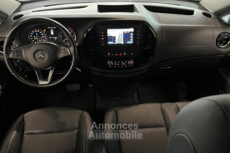 Mercedes Vito 124 CDI Tourer 237 ch SELECT 4 Matic 9 places - <small></small> 57.400 € <small>TTC</small> - #3