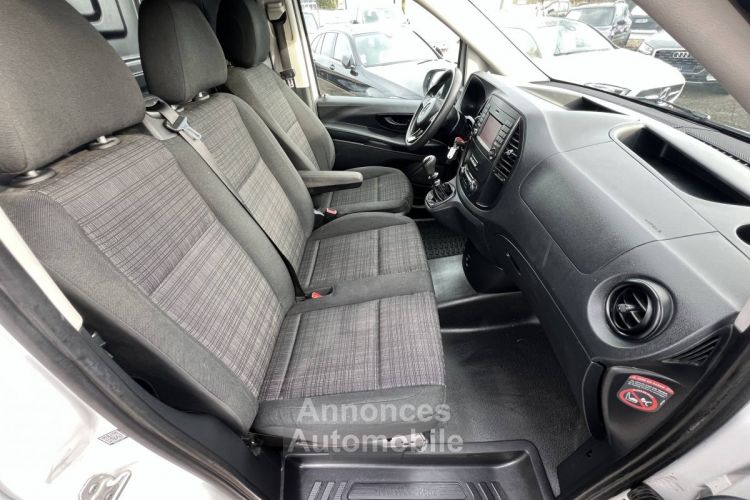 Mercedes Vito III 114 2.2 CDI 136ch 3Places 1erMain GPS Caméra 13,250€ H.T. - <small></small> 15.900 € <small>TTC</small> - #15