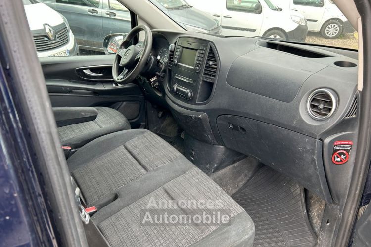 Mercedes Vito Mercedes Compact 114 CDI 136 cv BVA Année 2019 PRIX annoncé en TTC - <small></small> 22.740 € <small>TTC</small> - #5