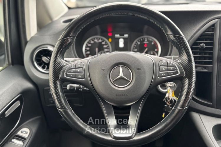 Mercedes Vito Mercedes MIXTO 119 CDI 2,0l 190ch Compact L1 4X4 BVA9 PRIX HORS TAXES CARPLAY - <small></small> 32.990 € <small>TTC</small> - #14