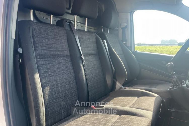 Mercedes Vito Mercedes VU FOURGON 1.6 111 CDI 115 EXTRALONG TVA NON RECUPERABLE - <small></small> 17.490 € <small>TTC</small> - #13