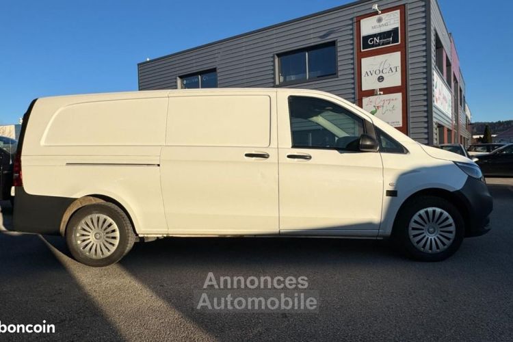 Mercedes Vito Mercedes VU FOURGON 2.2 114 CDI 135ch L2 4X4 7G-TRONIC BVA - <small></small> 25.990 € <small>TTC</small> - #4