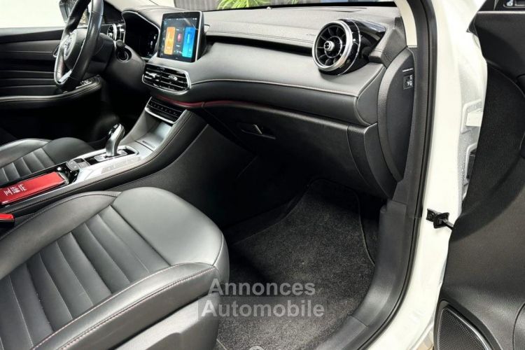 MG EHS II 1.5T GDI HYBRIDE RECHARGEABLE PHEV LUXURY 258 5P - <small></small> 29.900 € <small>TTC</small> - #22