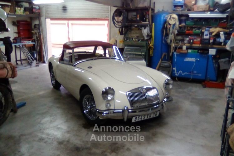 MG MGA 1500 état Concours - <small></small> 38.000 € <small>TTC</small> - #16