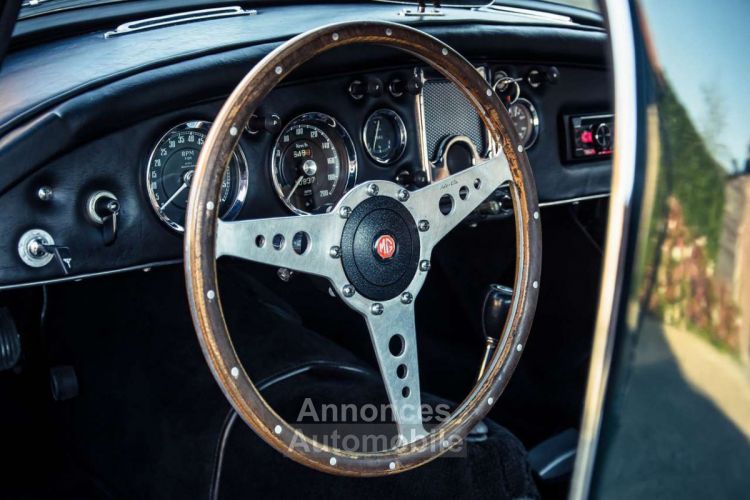 MG MGA 1600 - <small></small> 24.950 € <small>TTC</small> - #14