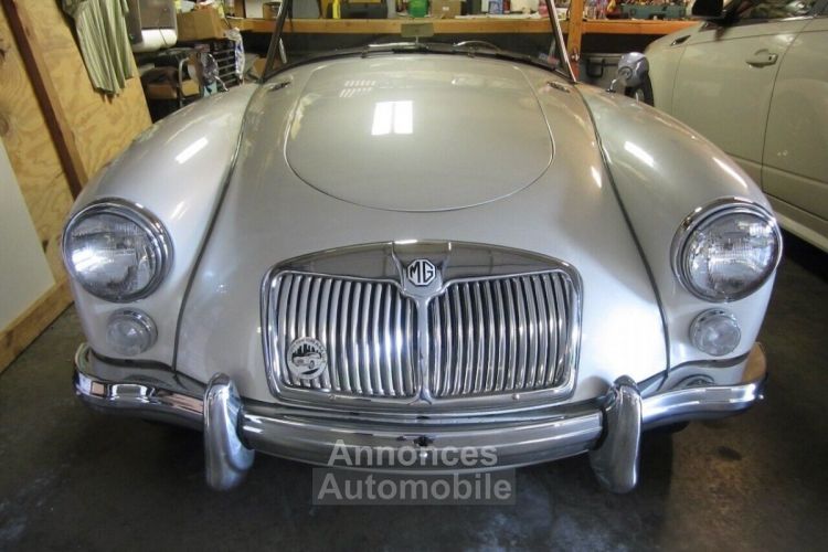 MG MGA - <small></small> 48.000 € <small>TTC</small> - #9