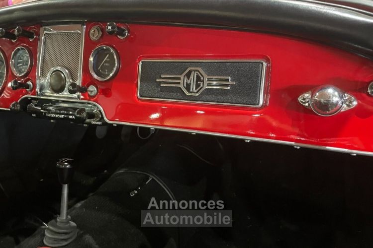 MG MGA - <small></small> 33.000 € <small>TTC</small> - #28