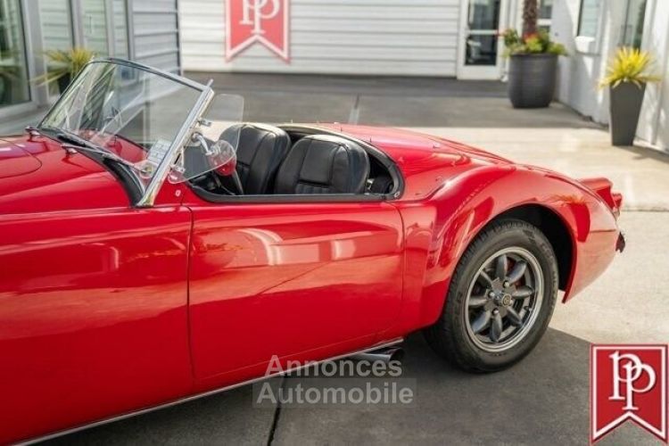 MG MGA - <small></small> 64.200 € <small>TTC</small> - #8